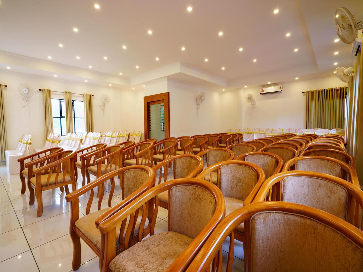 Oyo 9404 Hotel White Fort Mananthavady Exterior photo
